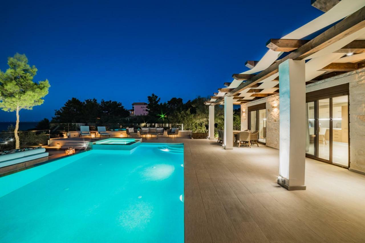 Porto Vasilikos Villas Xirokástellon エクステリア 写真