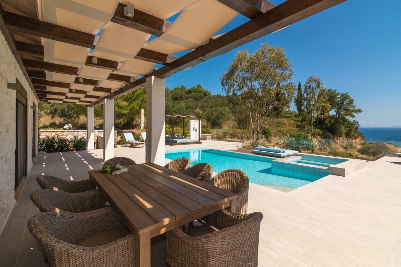 Porto Vasilikos Villas Xirokástellon エクステリア 写真